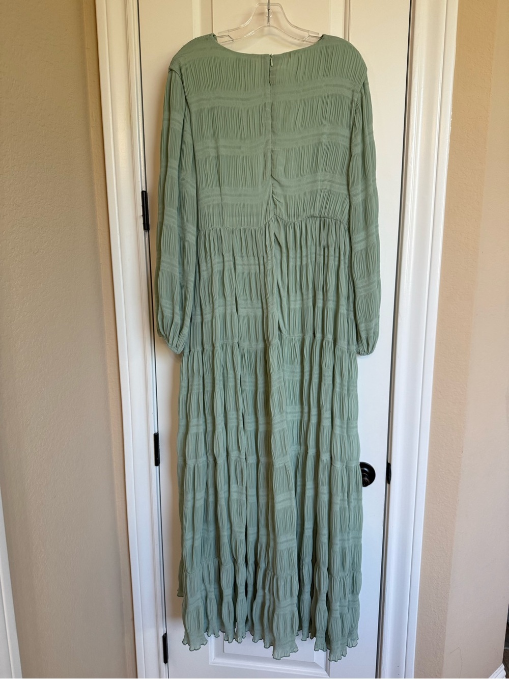 Dainty Jewells MAXI Dress, Green, L, Like New - Picture 3 of 5